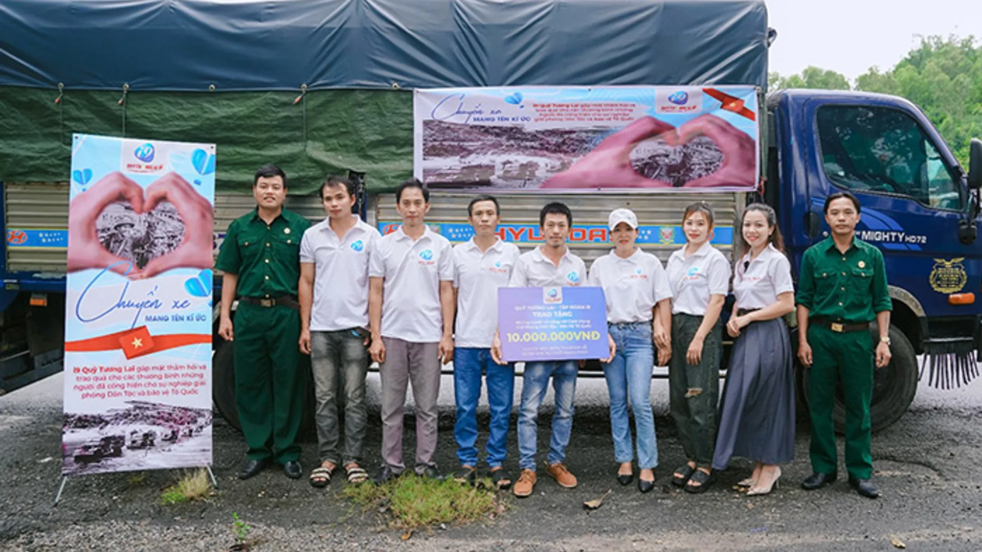 Hình ảnh hỗ trợ và thấu hiểu vấn đề cờ bạc